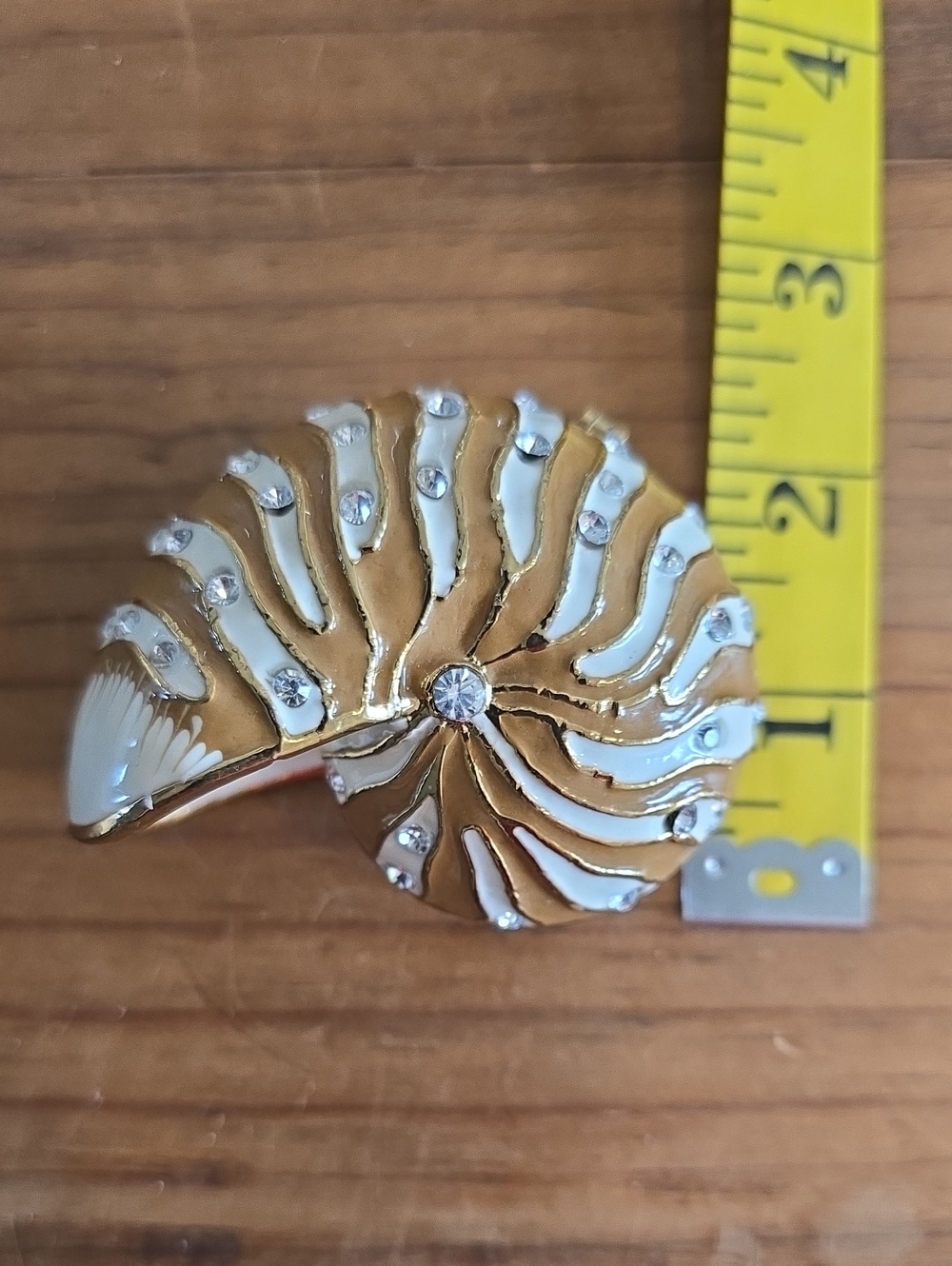 Nautilus Shell Enameled Box with Rhinestones - Picture 15 of 16